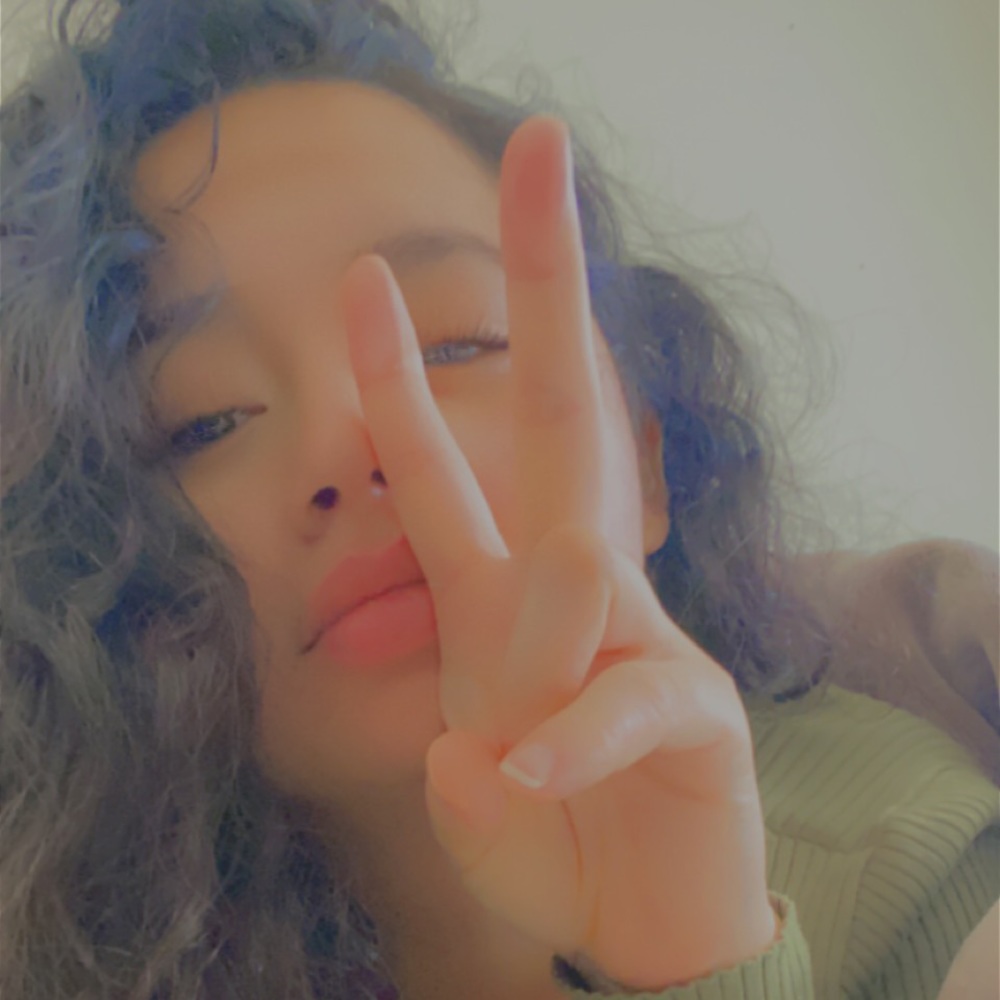 Meet your Posher, Ivette